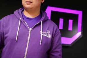 Twitch Dress Code: What to Wear for a Stream?